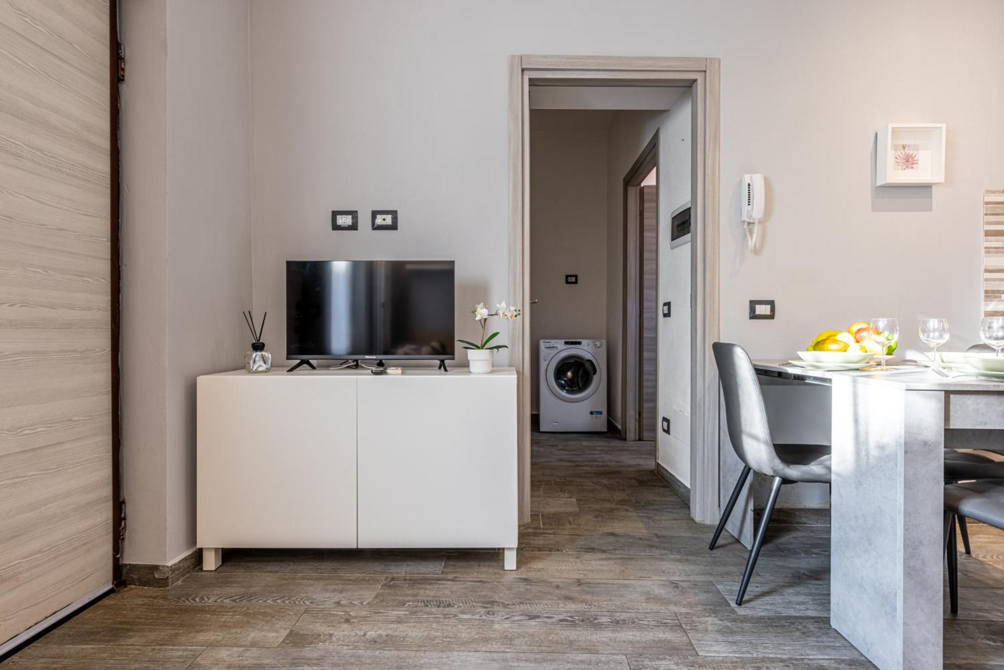Santa Giulia - 15min Duomo-linate Apartment Mailand